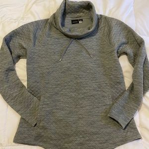 Marmot Annie quilted cowl neck pocket pullover large gray